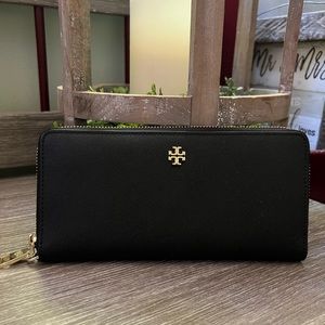 Tory Burch wallet